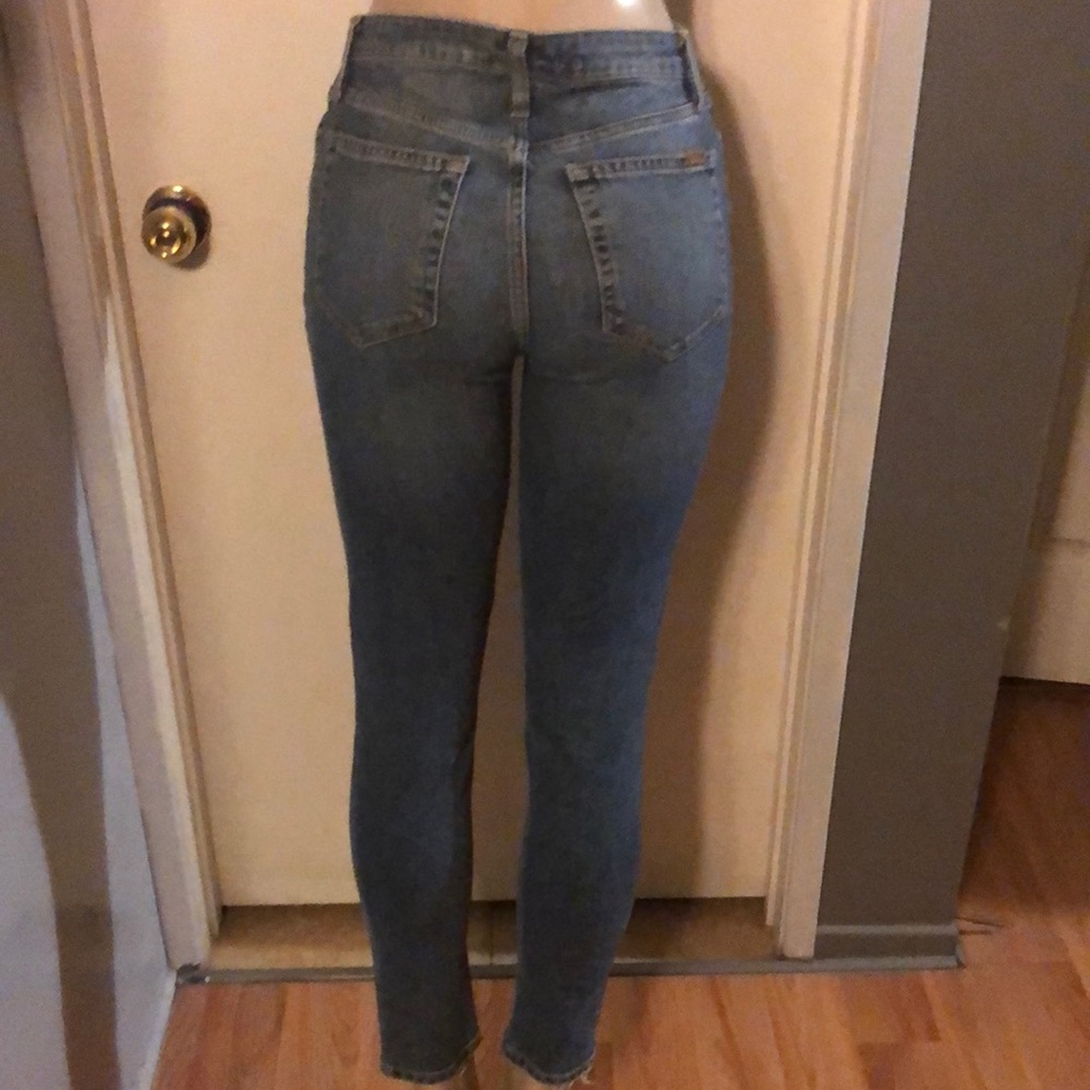 28/29)) Joe’’s Jeans!